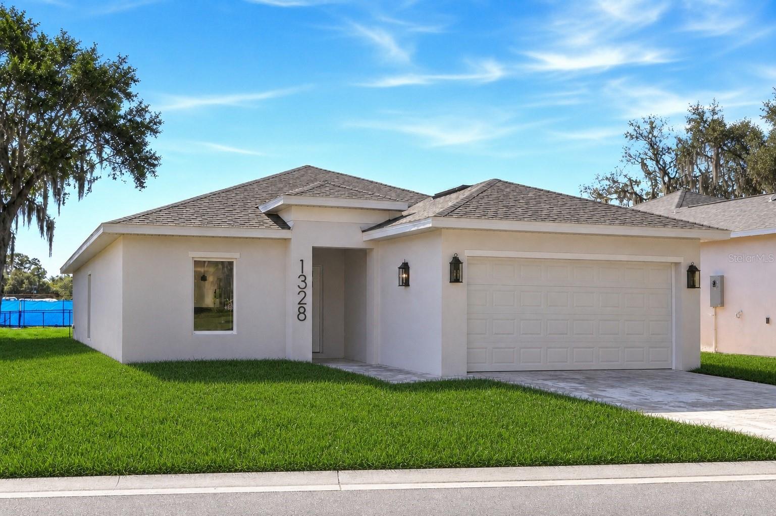 1328 Marshall Dr Property Photo 1