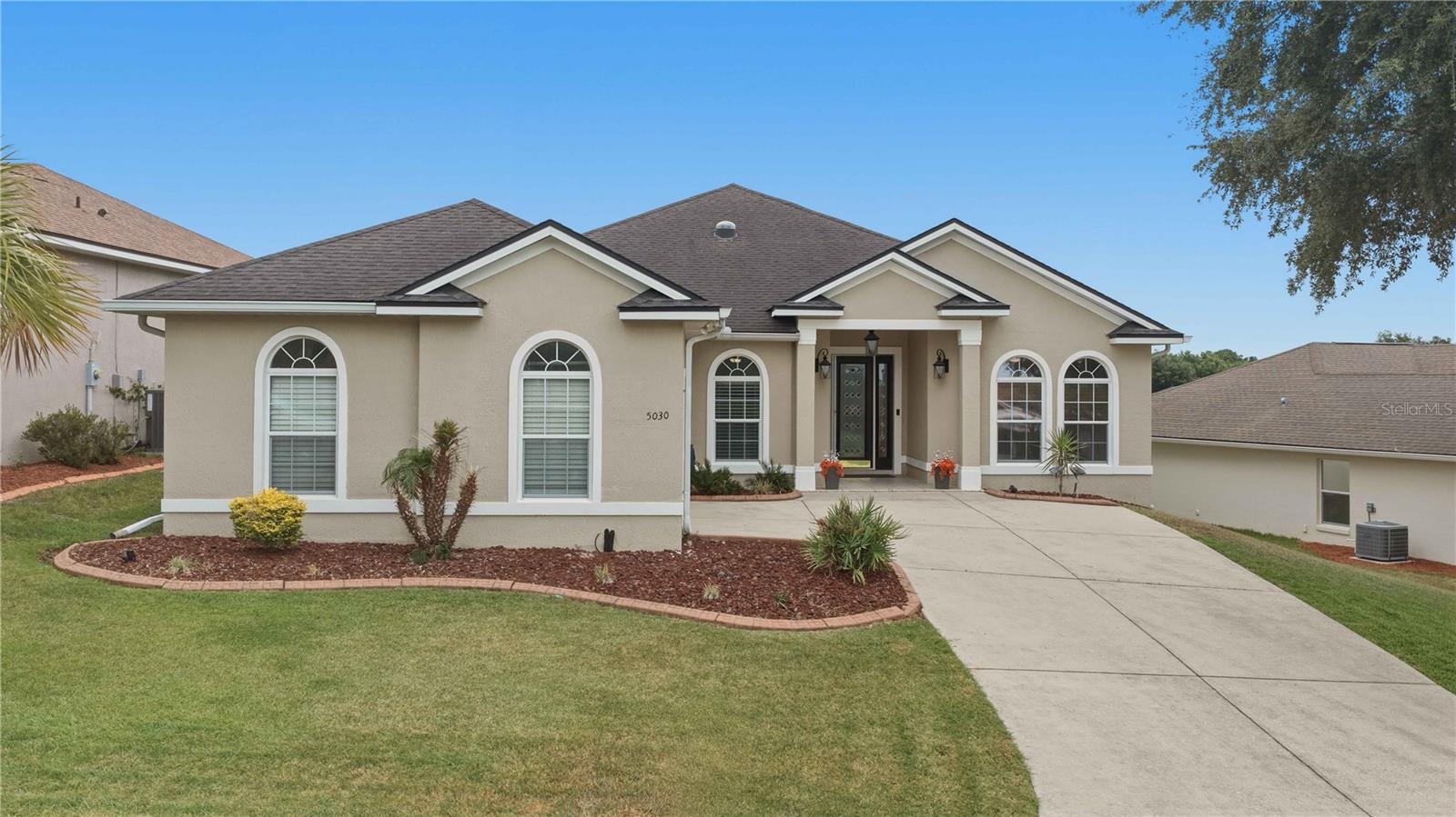 5030 SW 63RD LOOP Property Photo 1