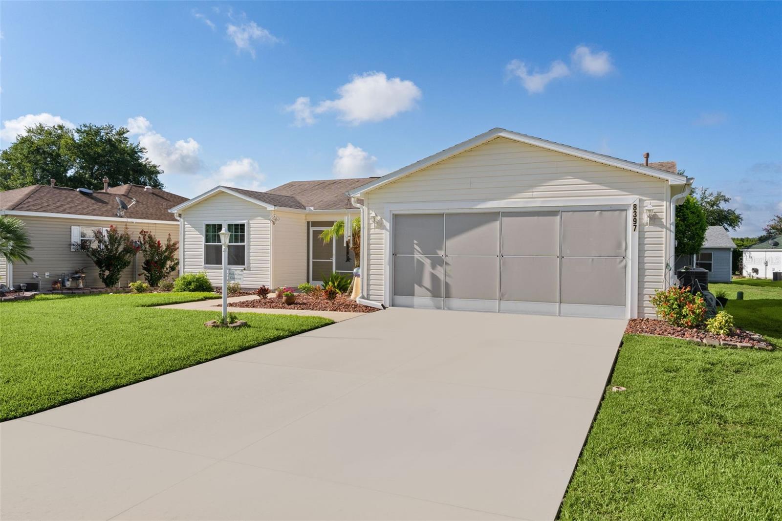 8397 Se 177th Bartram Loop Property Photo 5
