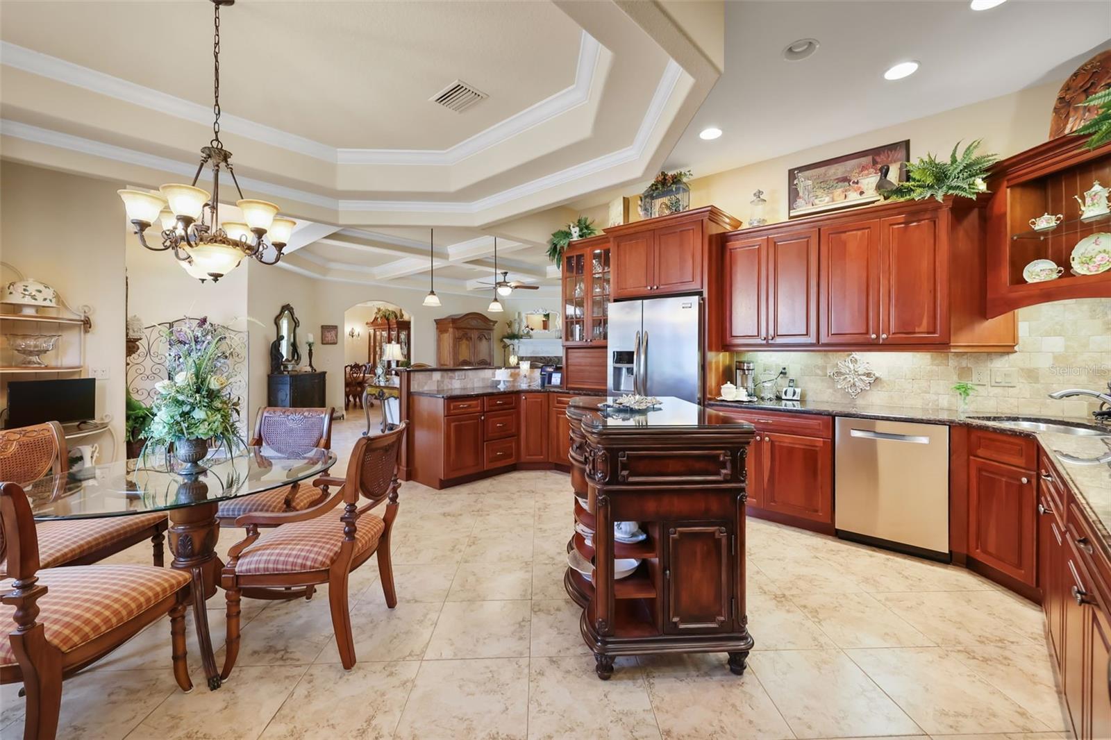 29925 Cypress Pointe Property Photo 7