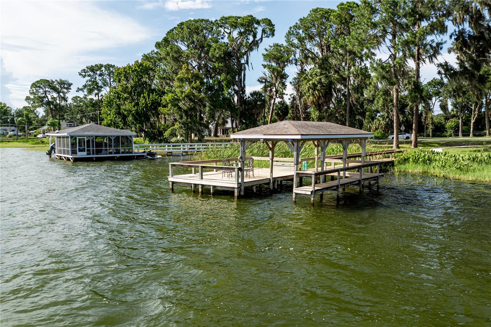 32834 Lakeshore Dr Property Photo 10