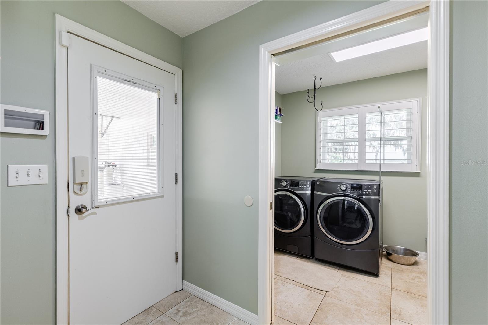 32834 Lakeshore Dr Property Photo 62