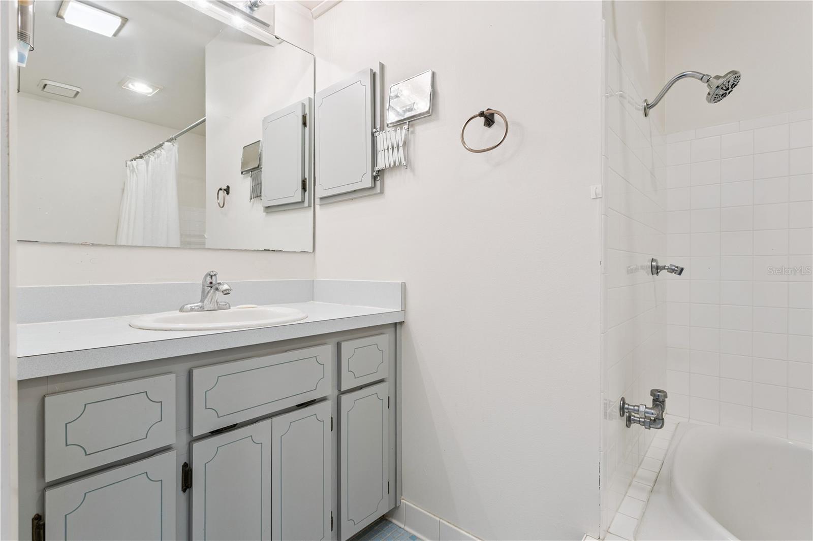 32 Gordon Ct Property Photo 22