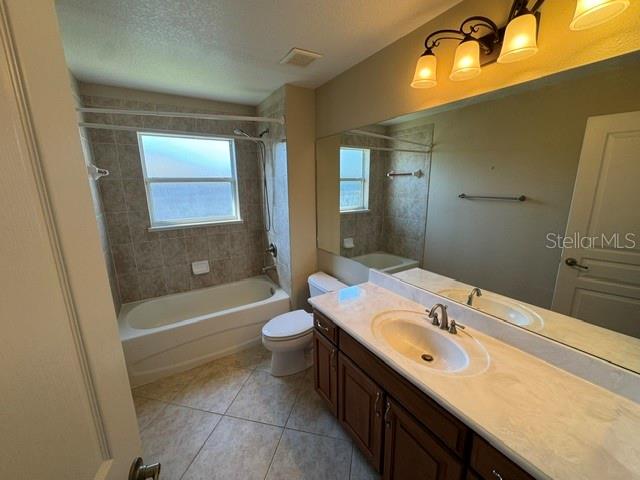 1079 Glenraven Ln Property Photo 15