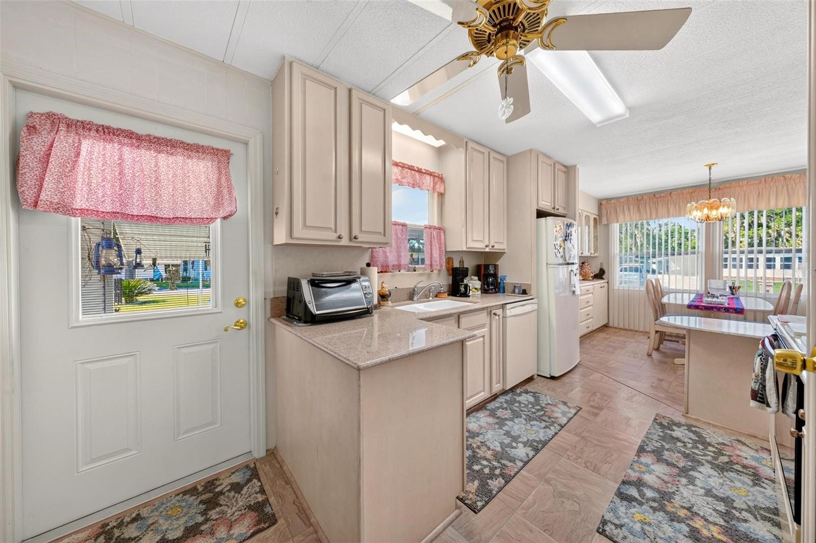 141 Azalea Trl Property Photo 17