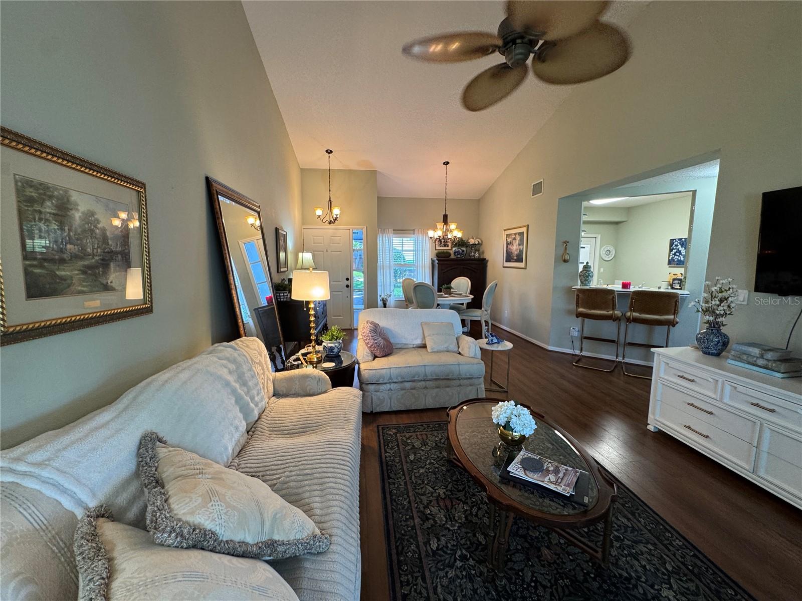 413 Eagle Ridge Dr #413 Property Photo 10