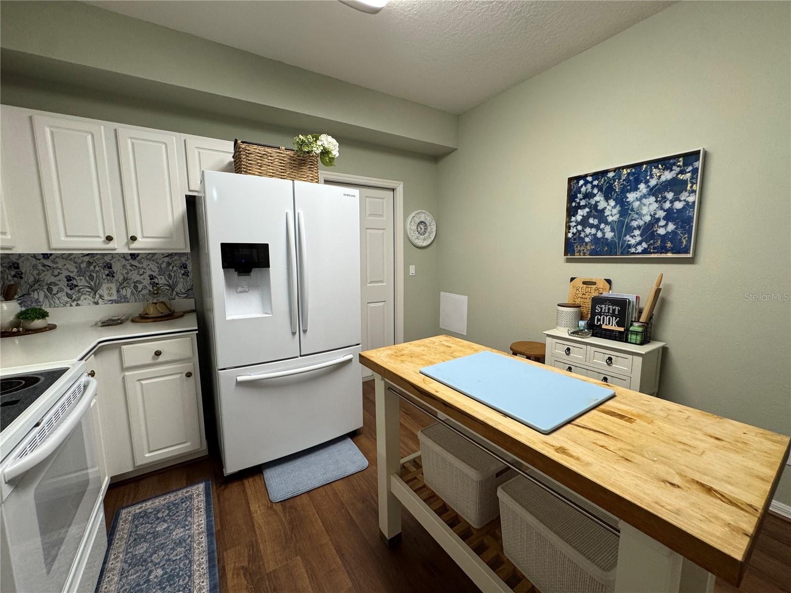 413 Eagle Ridge Dr #413 Property Photo 24