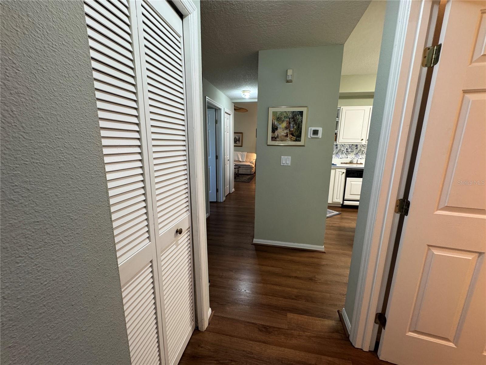 413 Eagle Ridge Dr #413 Property Photo 42