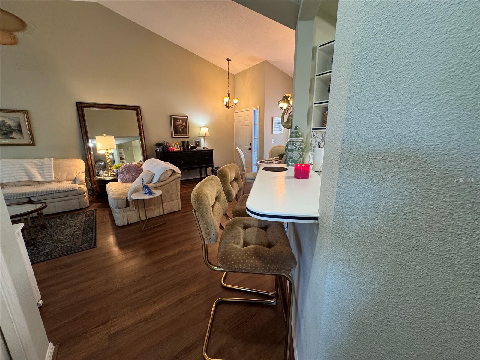 413 Eagle Ridge Dr #413 Property Photo 43