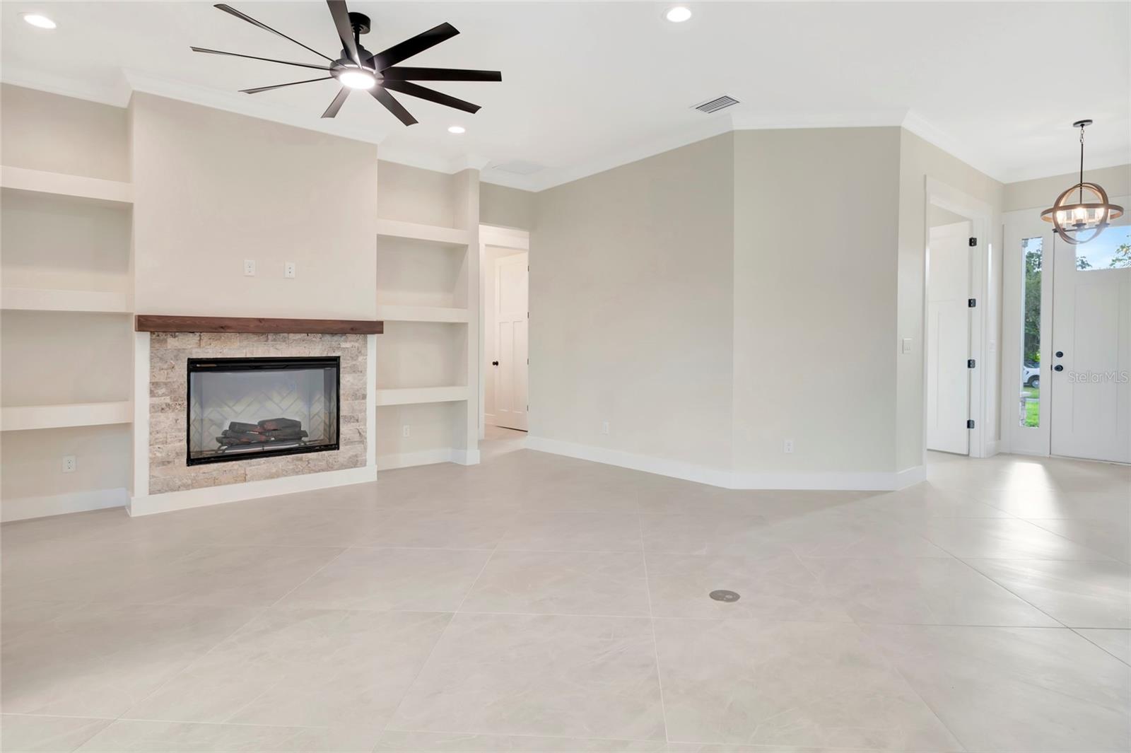 17605 Ninth St Property Photo 11