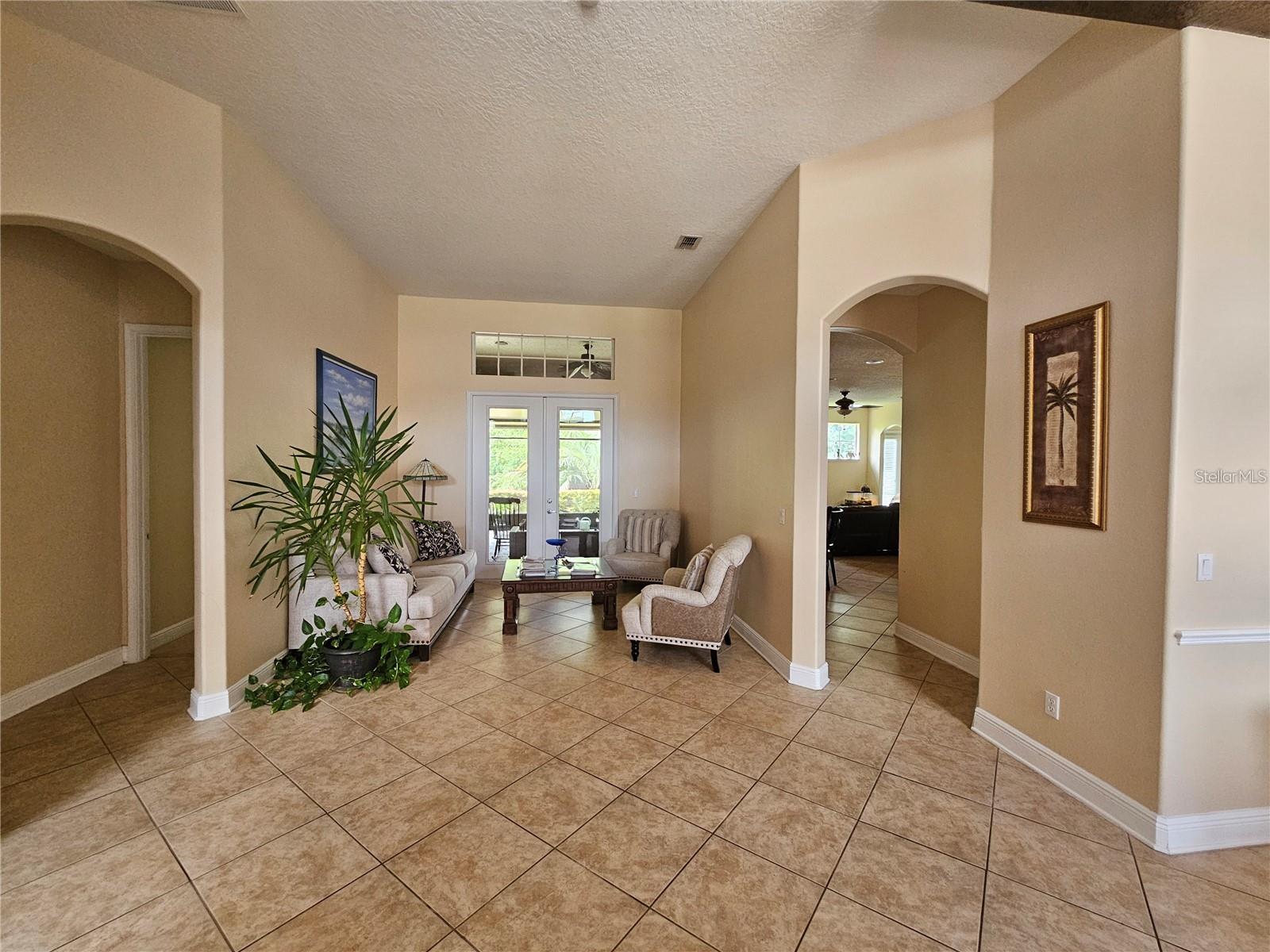 6178 Hedgesparrows Ln Property Photo 2