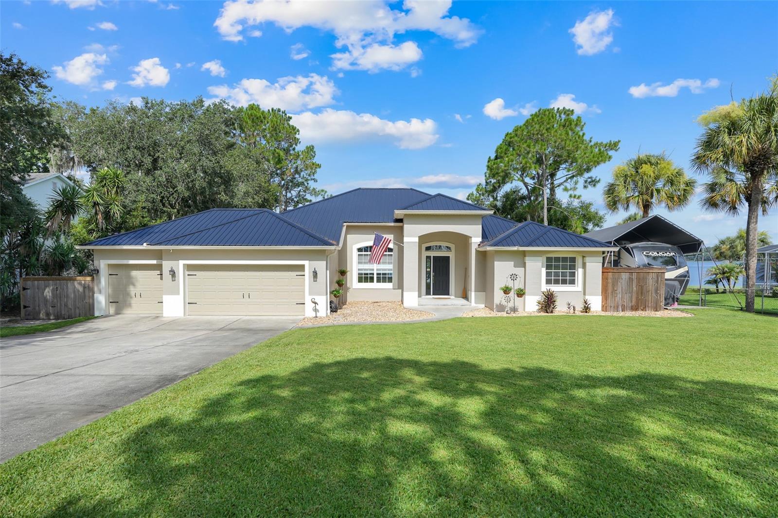 18233 Rose St Property Photo 2