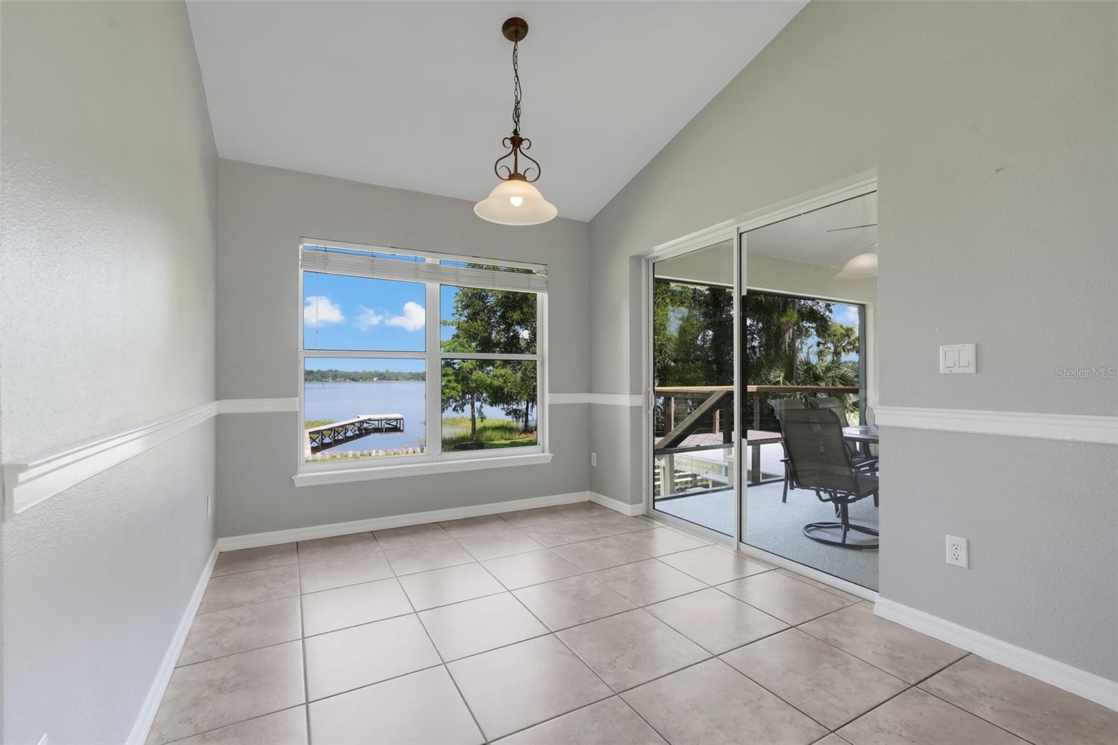 18233 Rose St Property Photo 21
