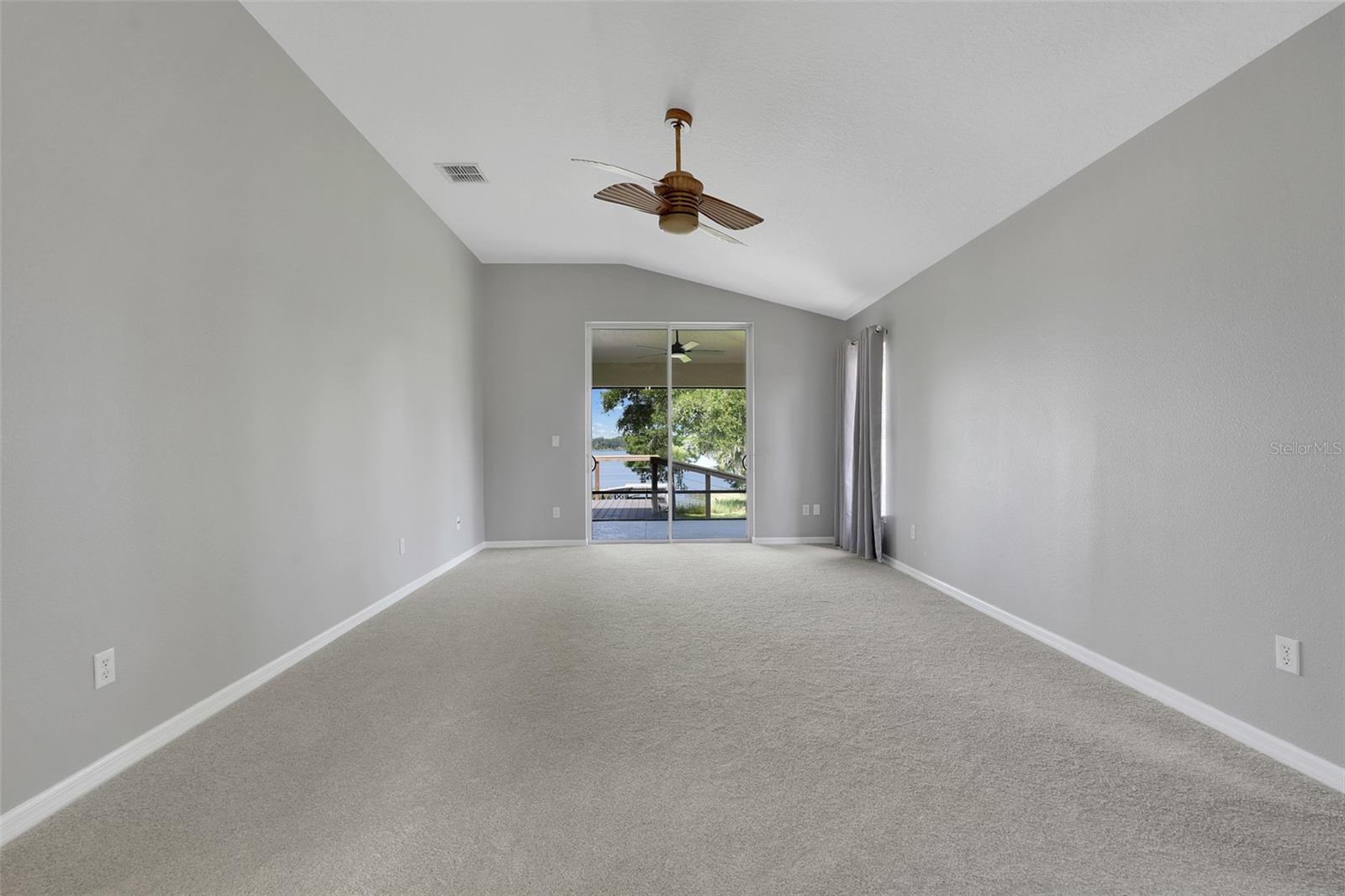 18233 Rose St Property Photo 24
