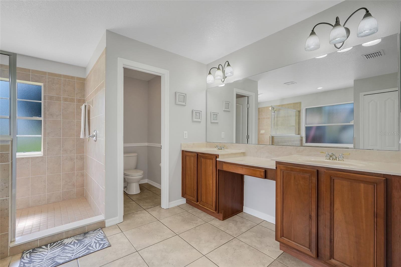 18233 Rose St Property Photo 26