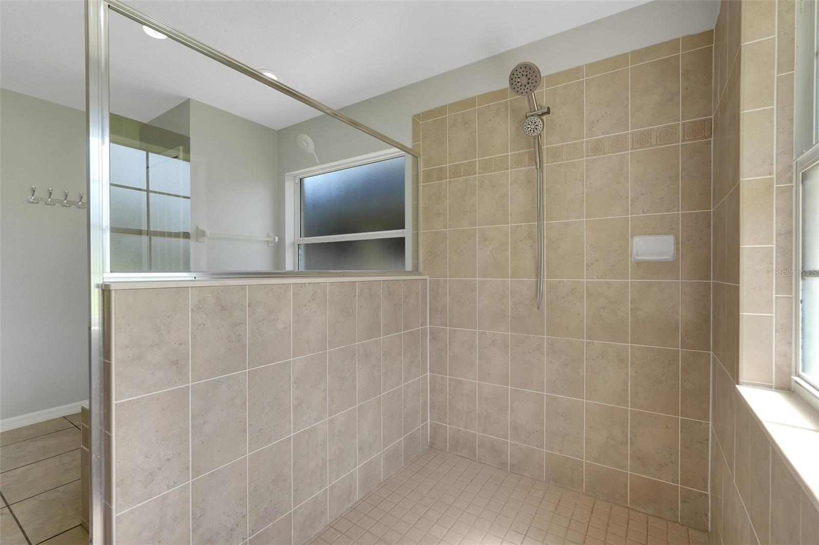 18233 Rose St Property Photo 28