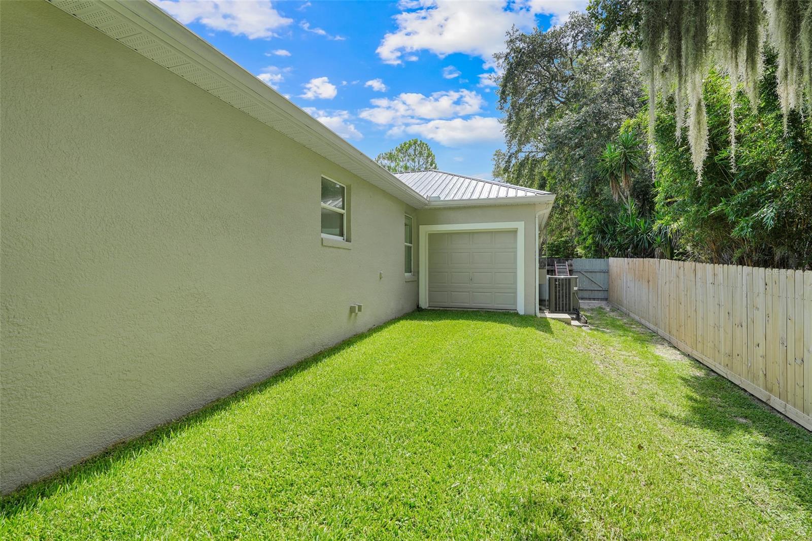 18233 Rose St Property Photo 41