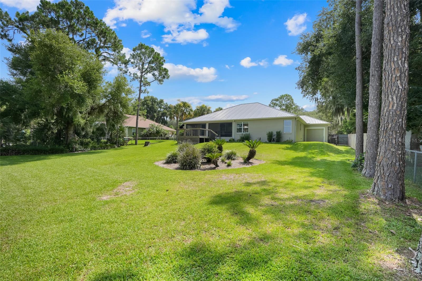 18233 Rose St Property Photo 43