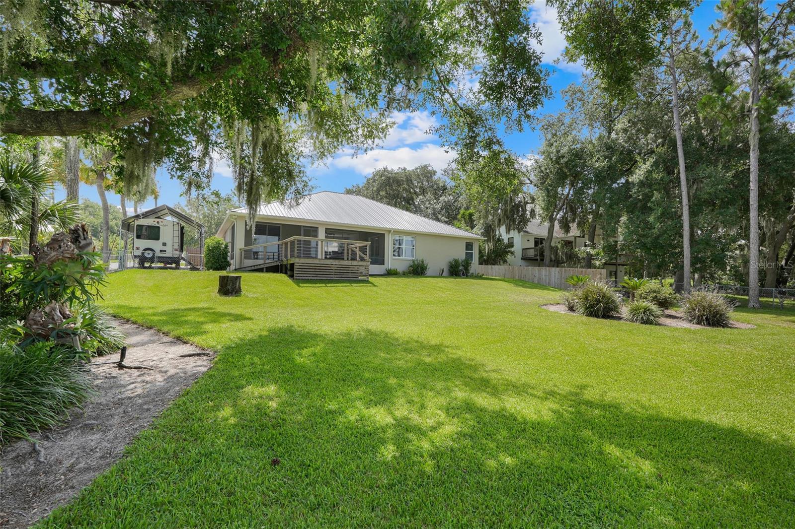 18233 Rose St Property Photo 44
