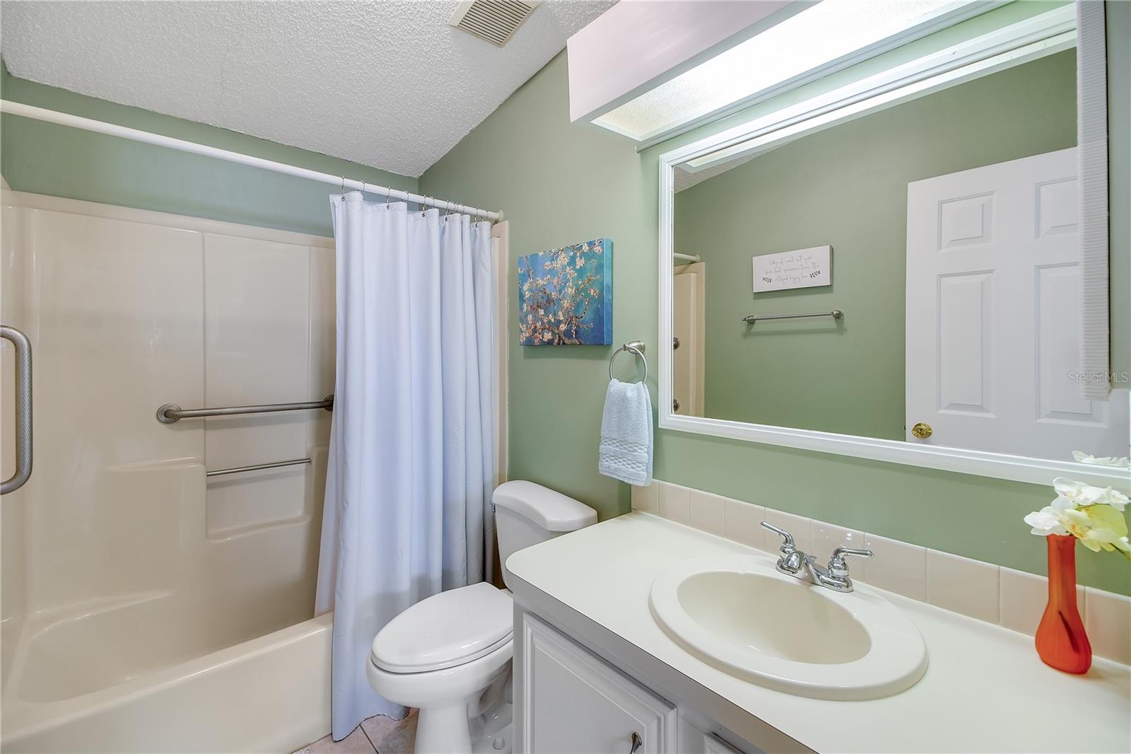 1203 Granada Ct Property Photo 26