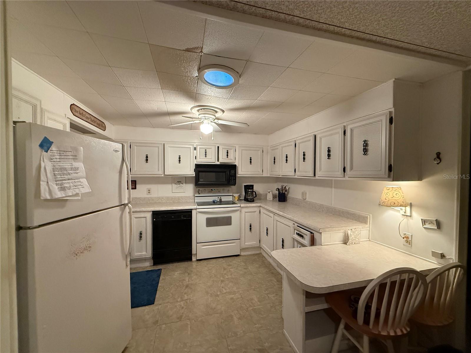 103 N Timber Trl Property Photo 4