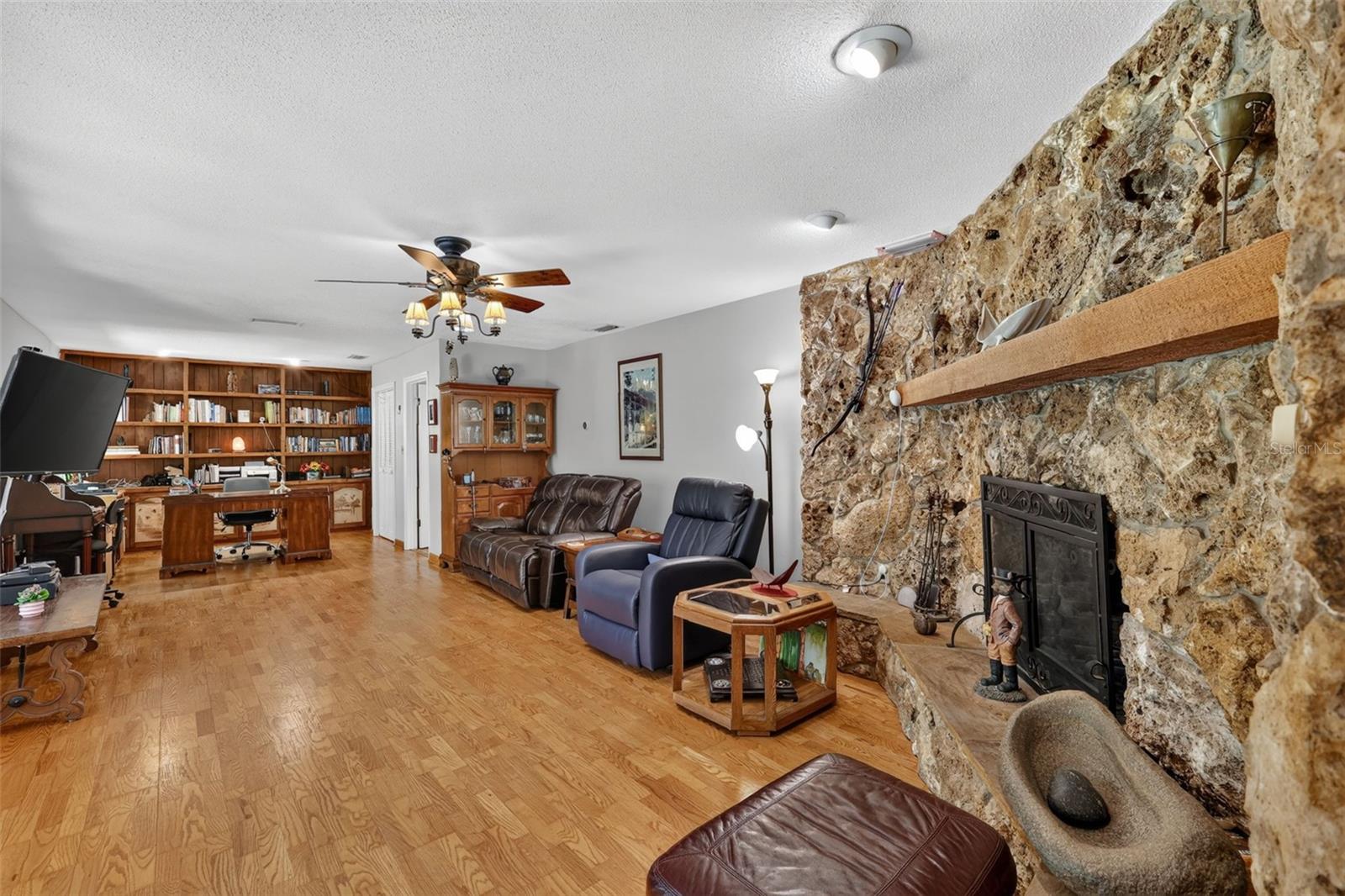 22740 County Road 44a Property Photo 20