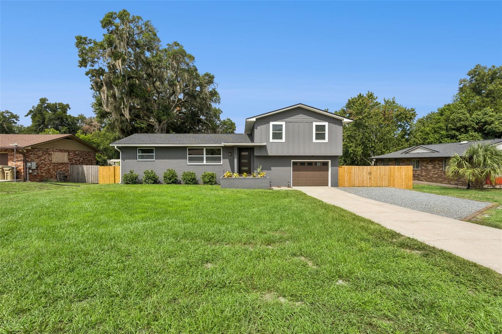 33241 Fairway Rd Property Photo 1