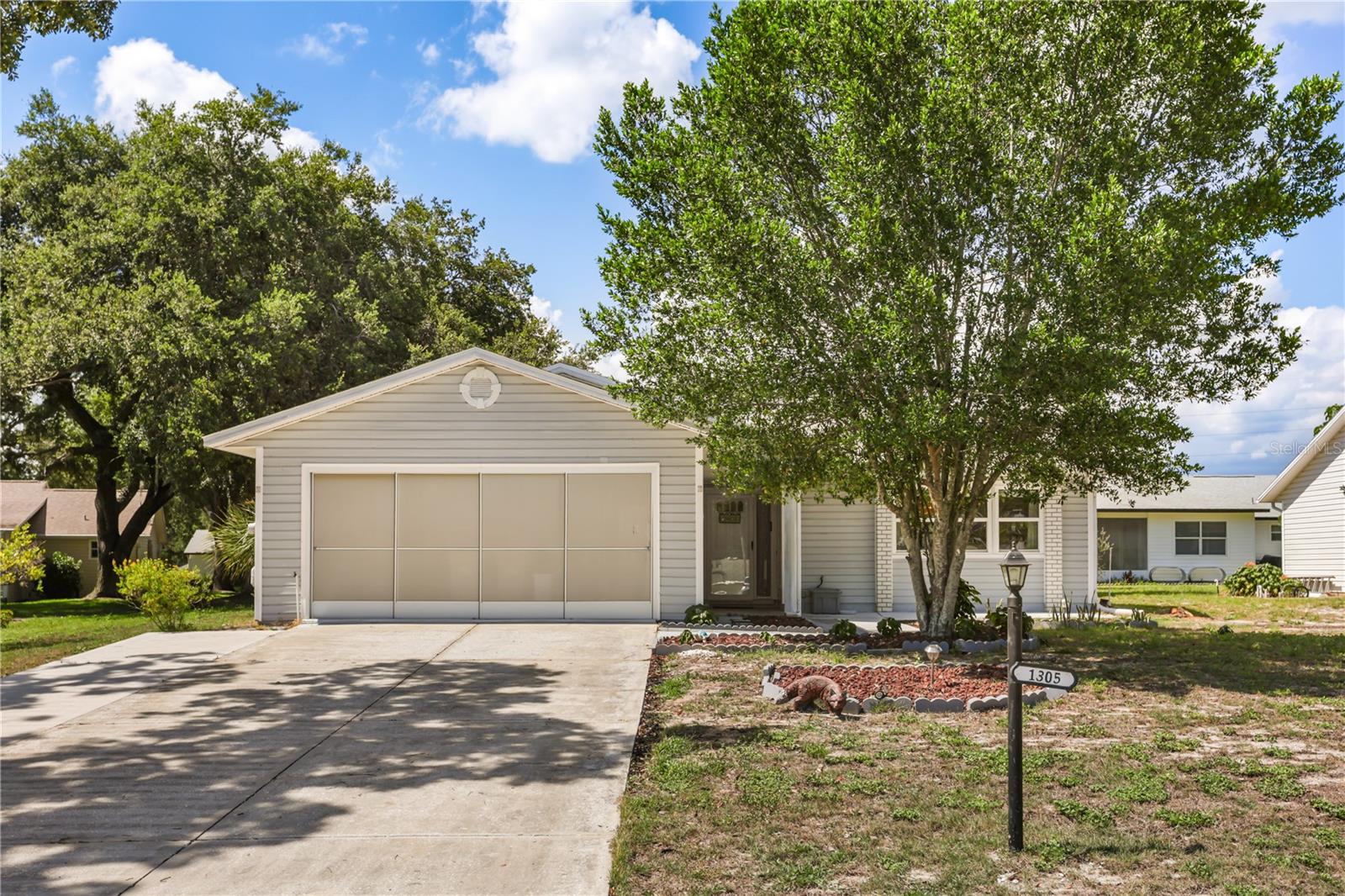 1305 Moray Ct Property Photo 1