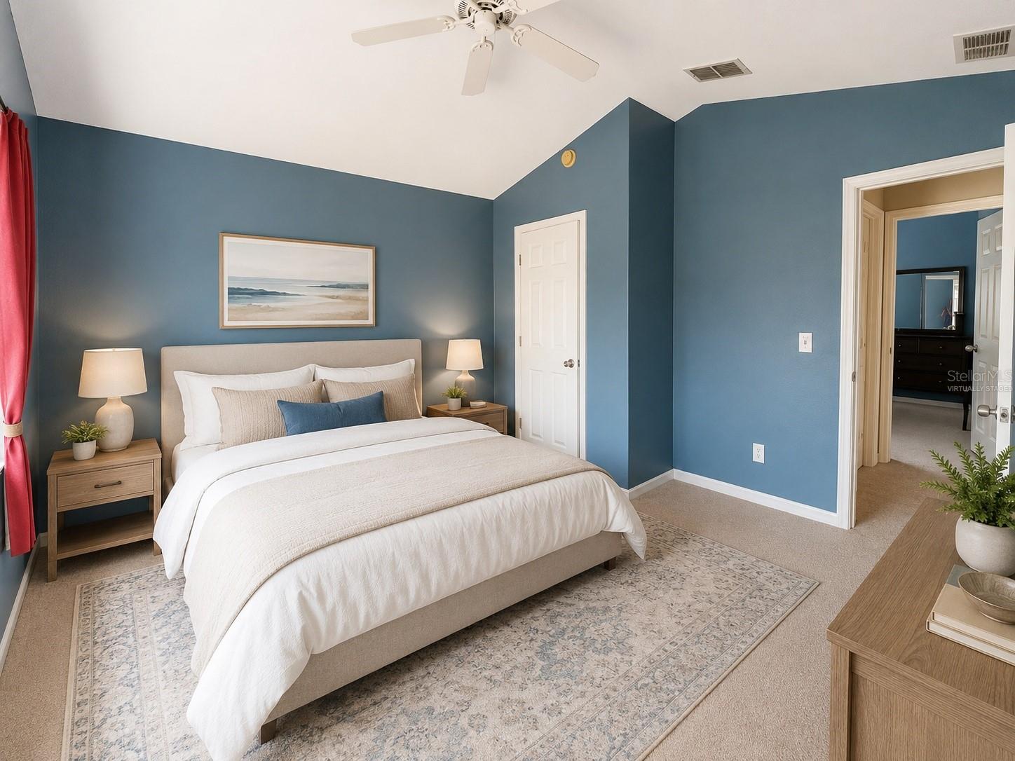 531 Silver Palms Cir Property Photo 4