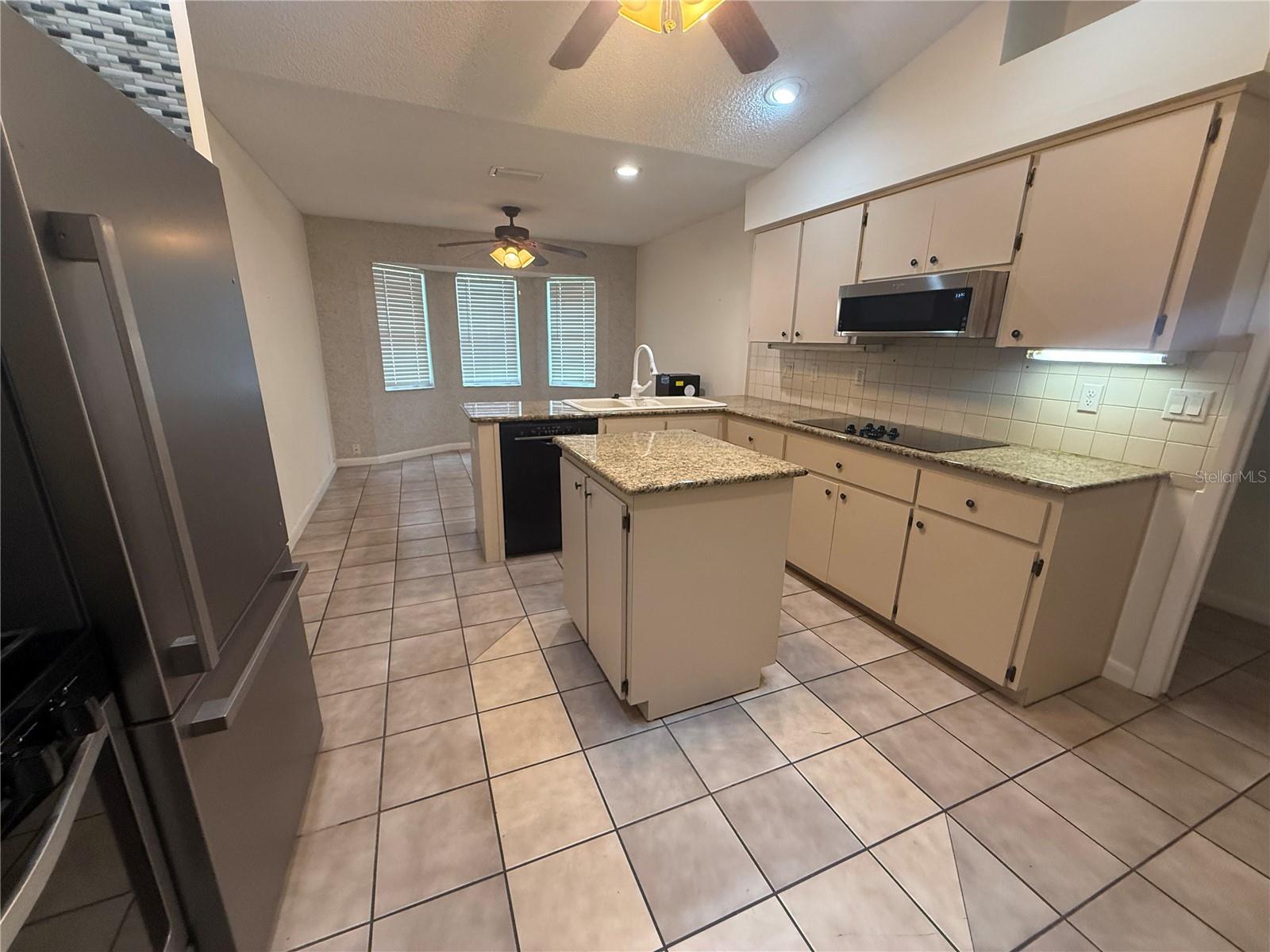 1117 Ben Hope Dr Property Photo 17