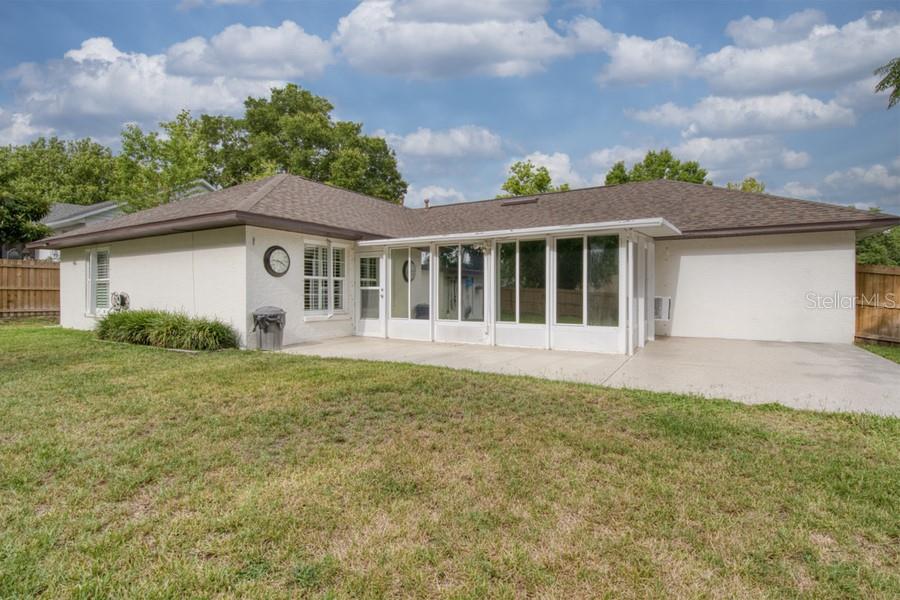 831 Forestwood Dr Property Photo 8