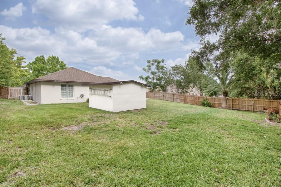 831 Forestwood Dr Property Photo 9