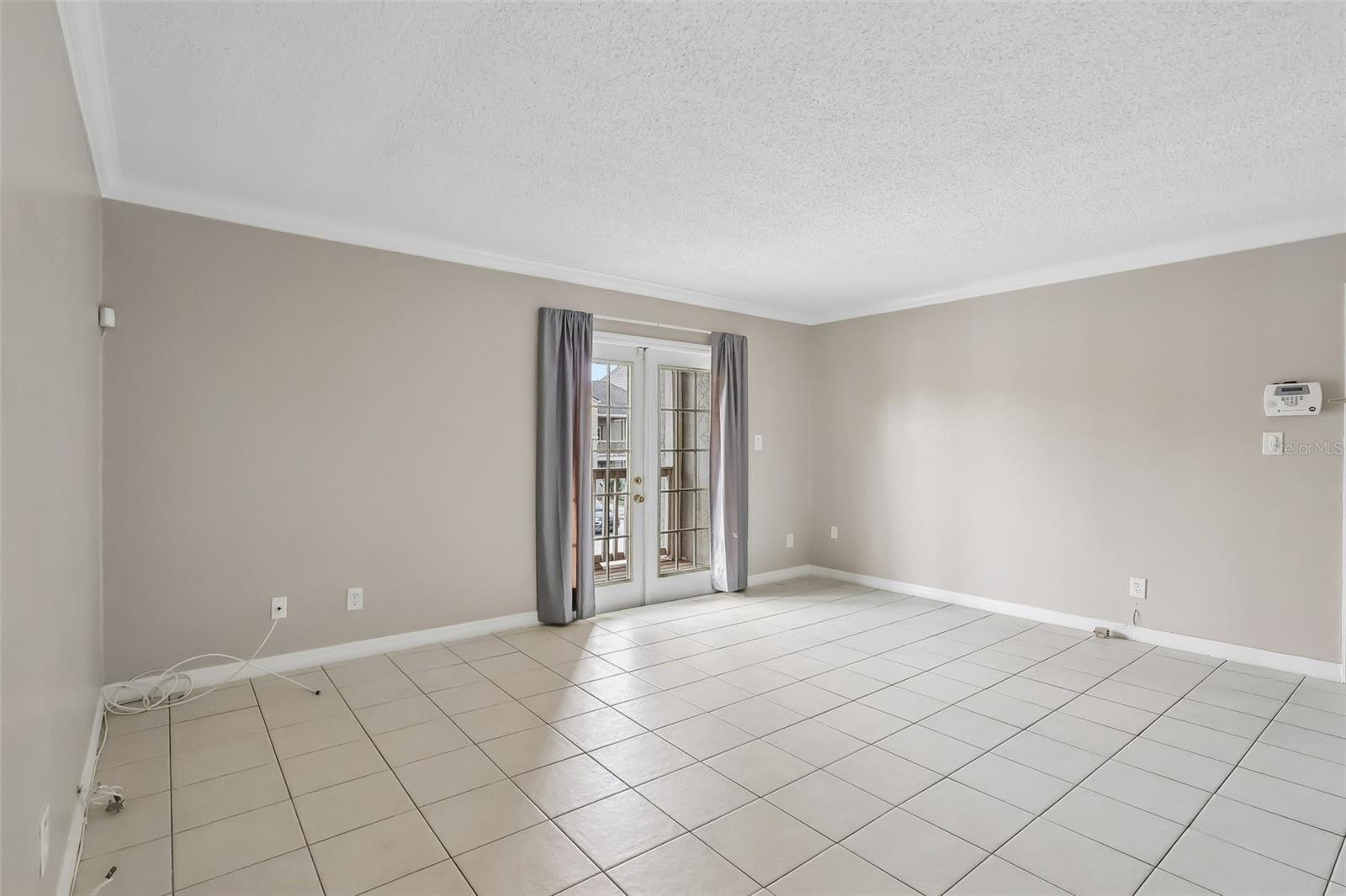 305 Wymore Rd #208 Property Photo 14