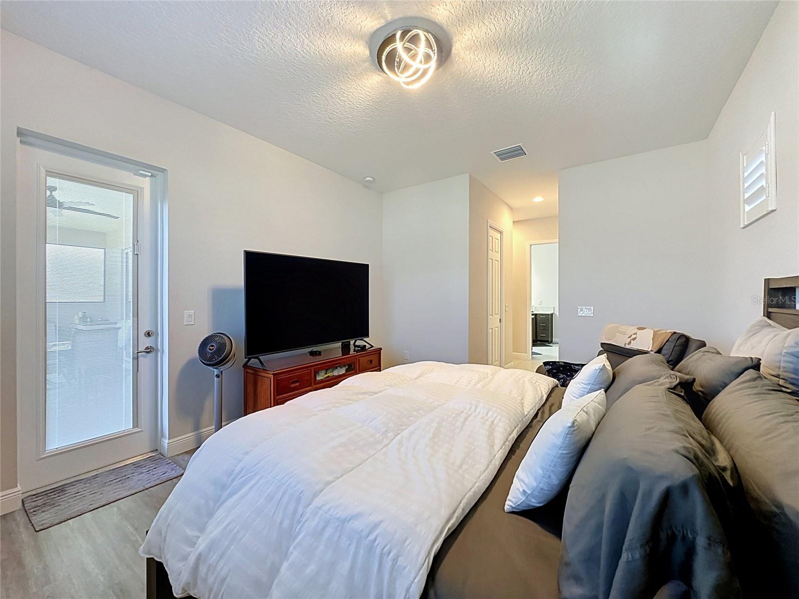 8665 Bridgeport Bay Cir Property Photo 30