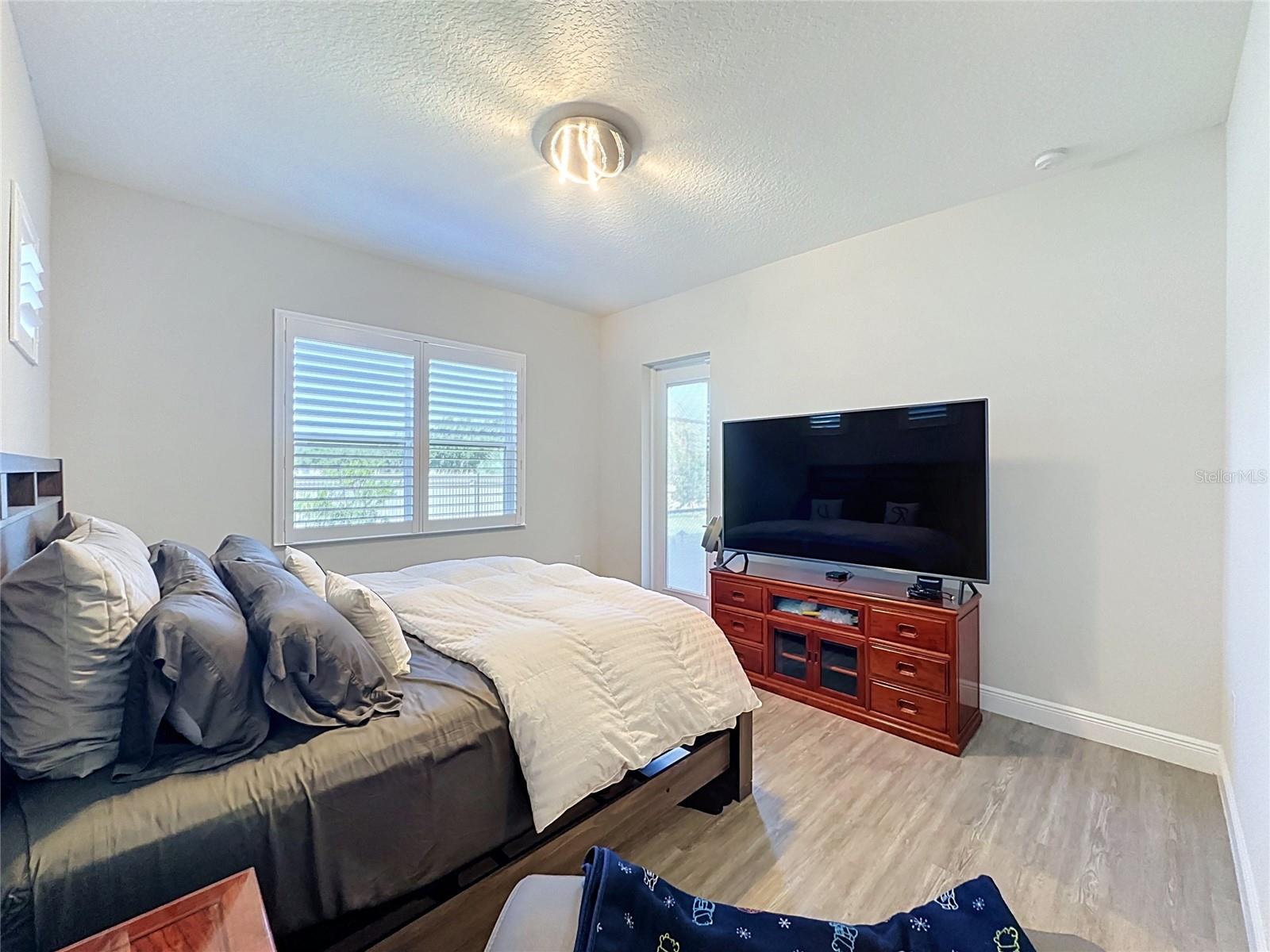8665 Bridgeport Bay Cir Property Photo 31