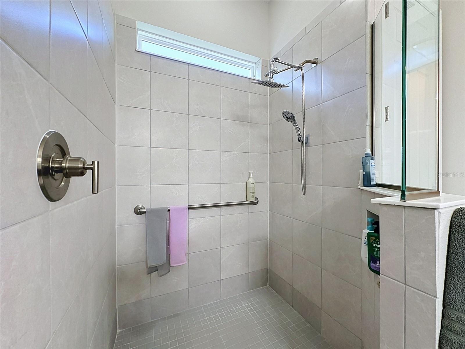 8665 Bridgeport Bay Cir Property Photo 38
