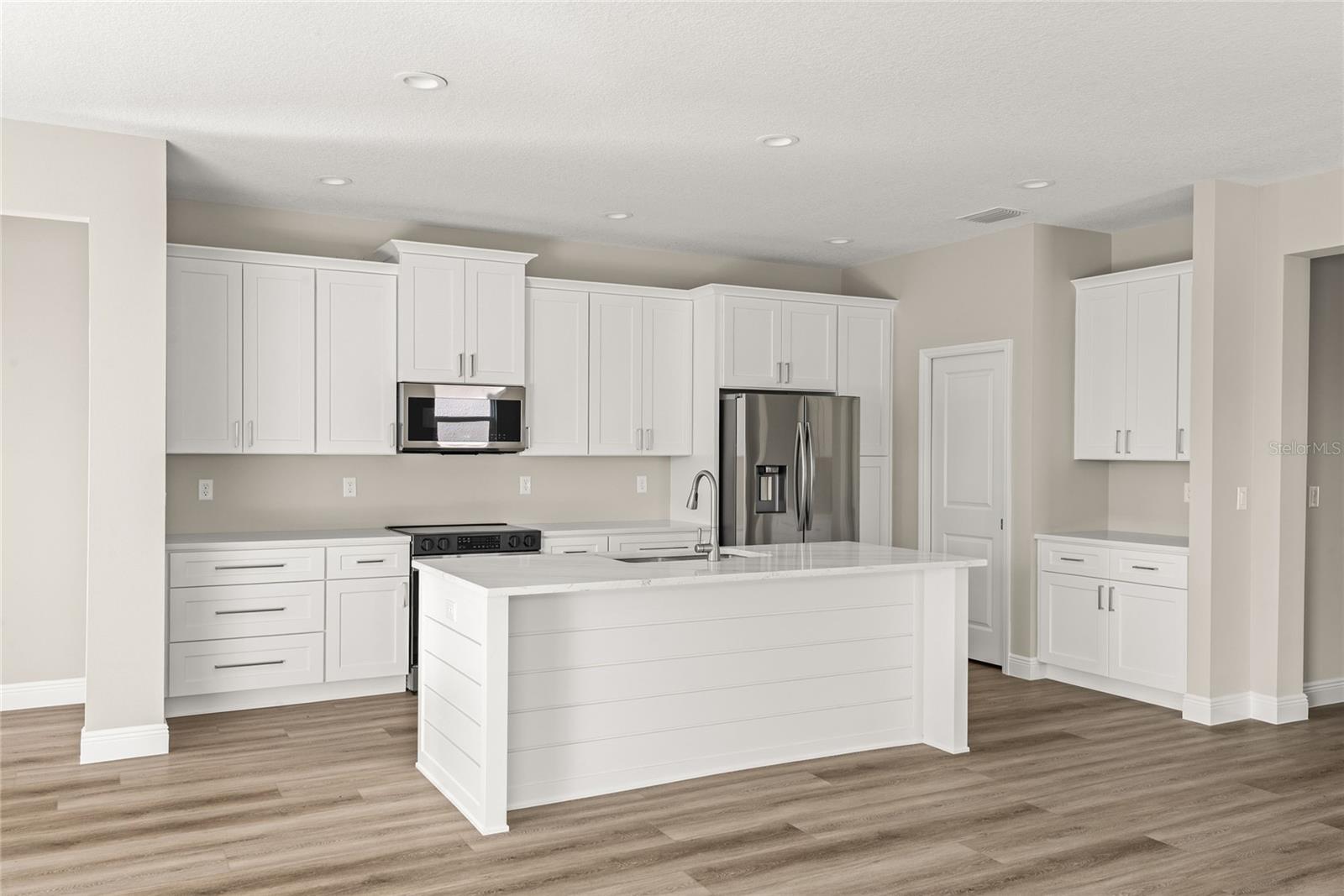3070 Sunscape Ter Property Photo 6