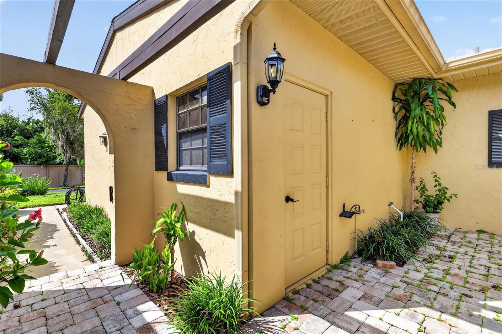 1111 Lakeshore Dr #c3 Property Photo 4