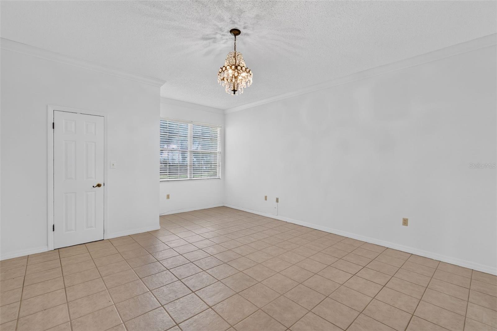 1111 Lakeshore Dr #c3 Property Photo 7