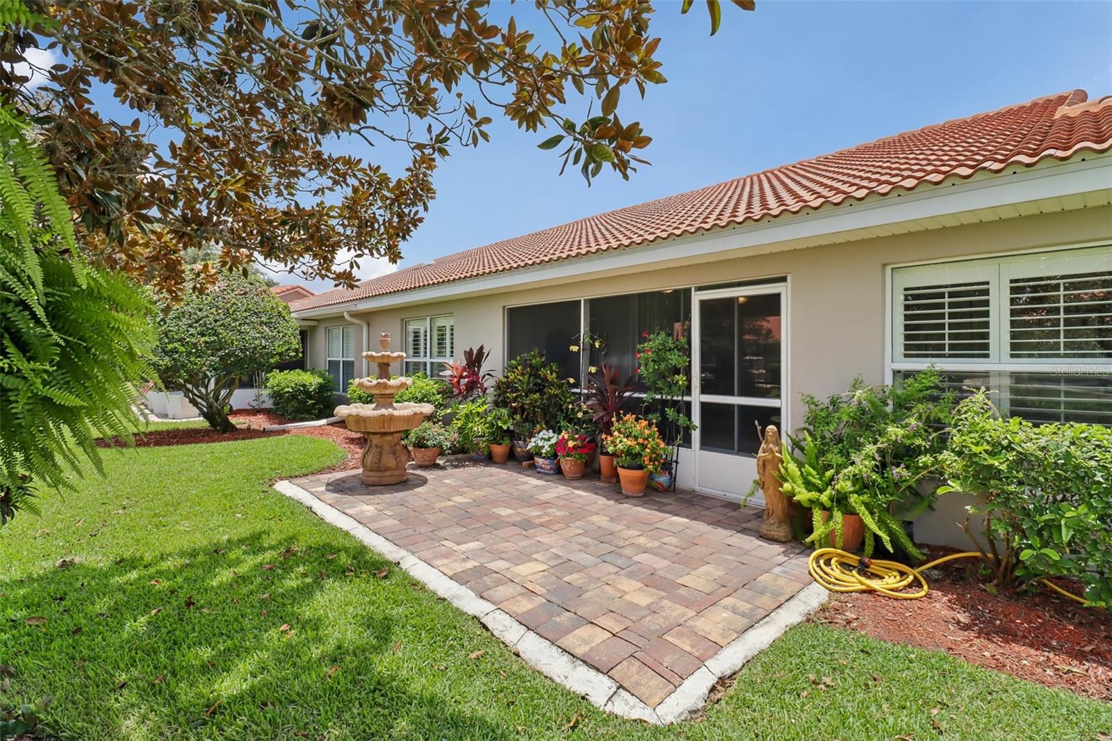 10172 Mainsail Dr Property Photo 12
