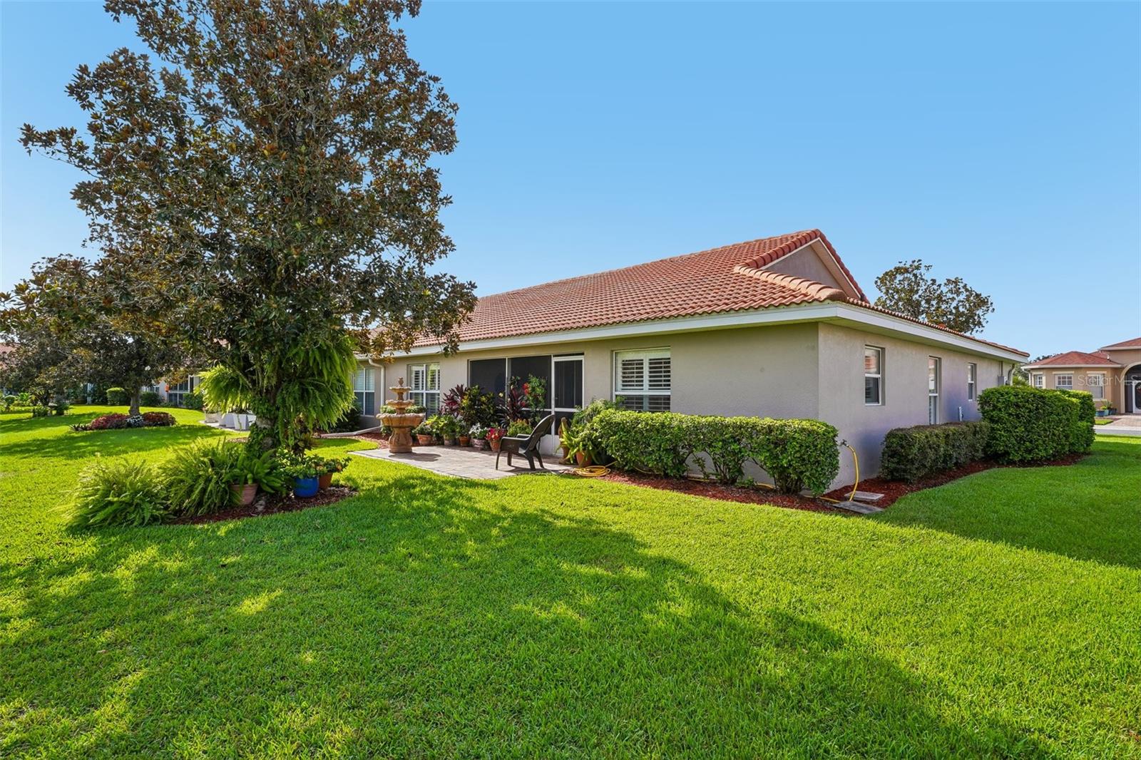 10172 Mainsail Dr Property Photo 56