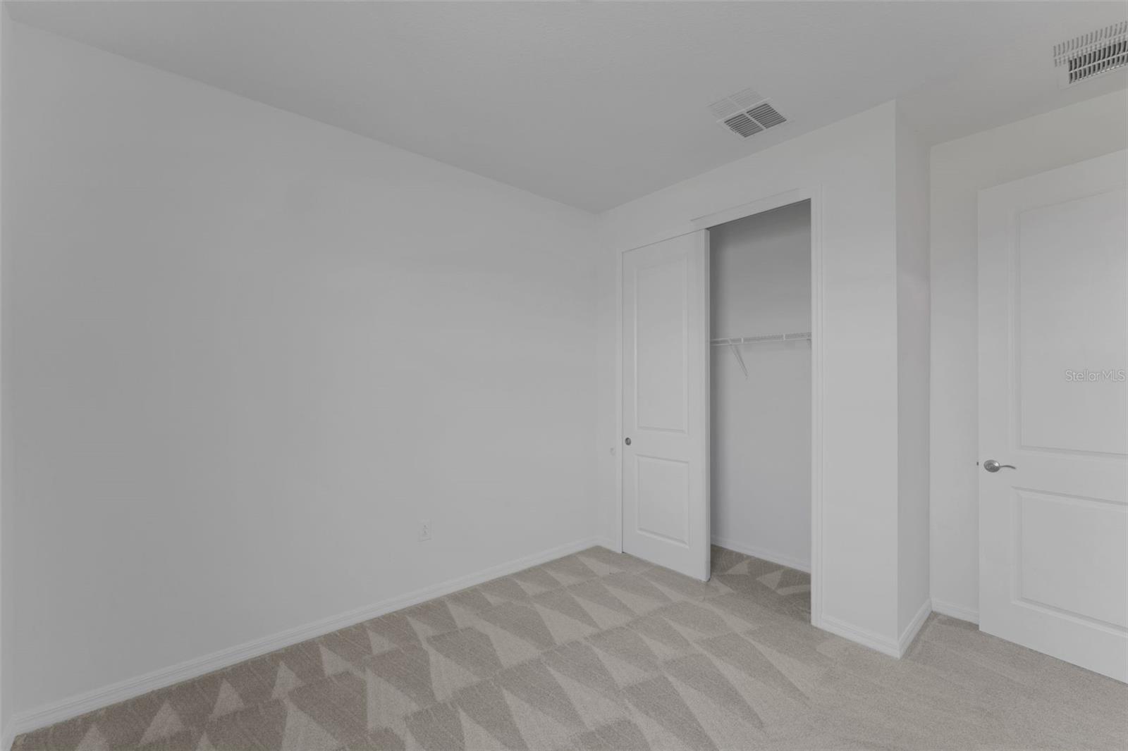 17013 Great Heron Ln Property Photo 11