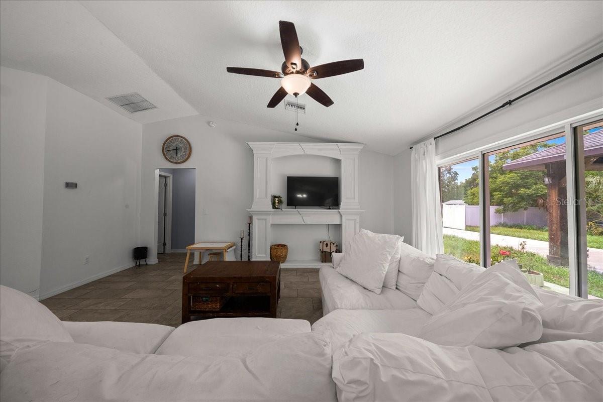 60 Owens St Property Photo 10