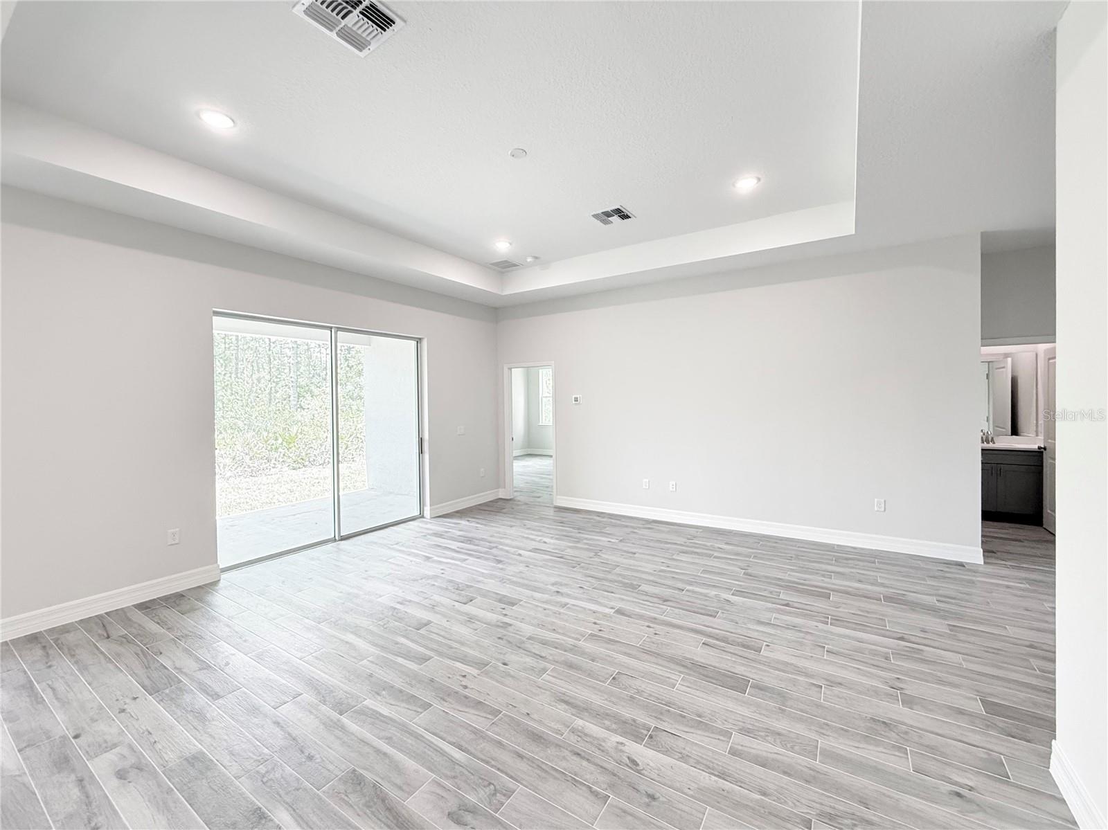 30280 W Bluebell Ave Property Photo 18