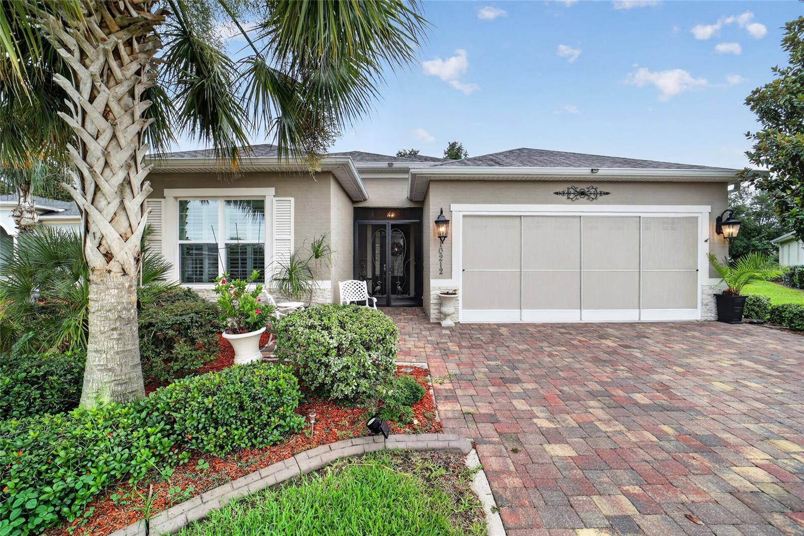 10212 Julia Isles Ave Property Photo 1