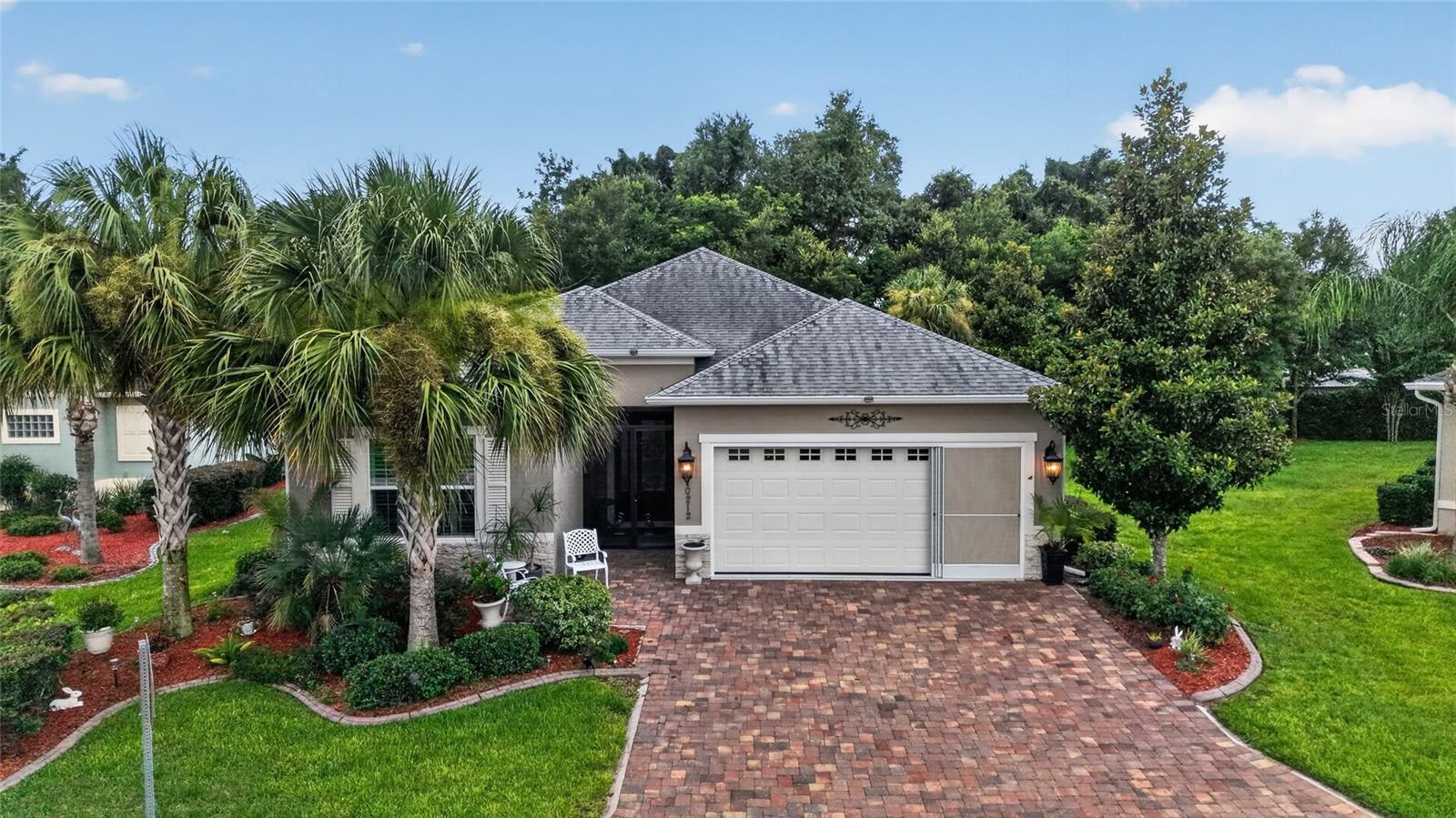 10212 Julia Isles Ave Property Photo 3