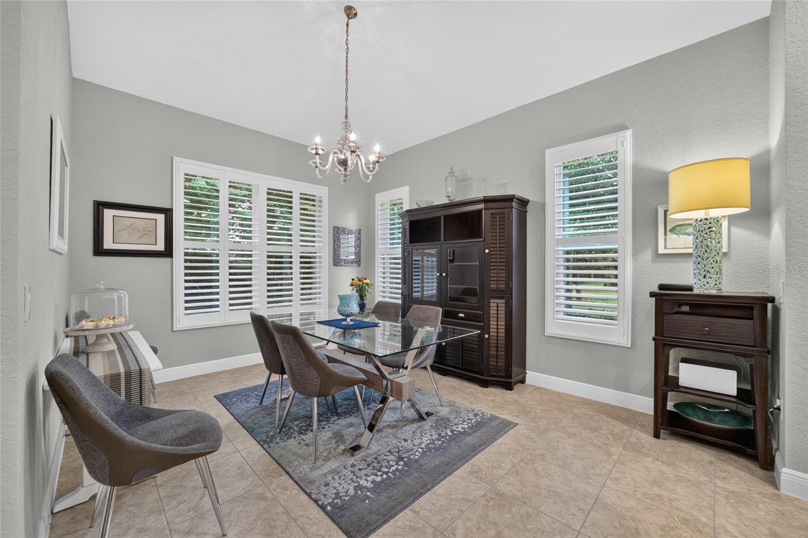 10212 Julia Isles Ave Property Photo 26