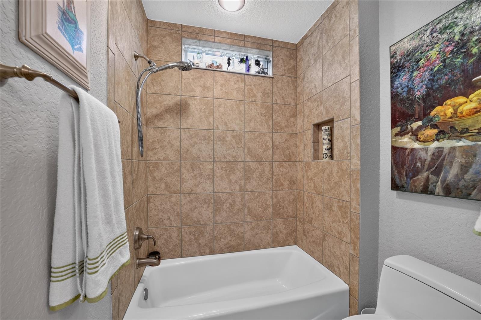 10212 Julia Isles Ave Property Photo 39