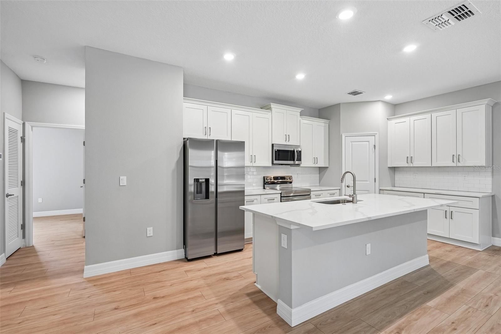 5226 E Prentice Ln Property Photo 12