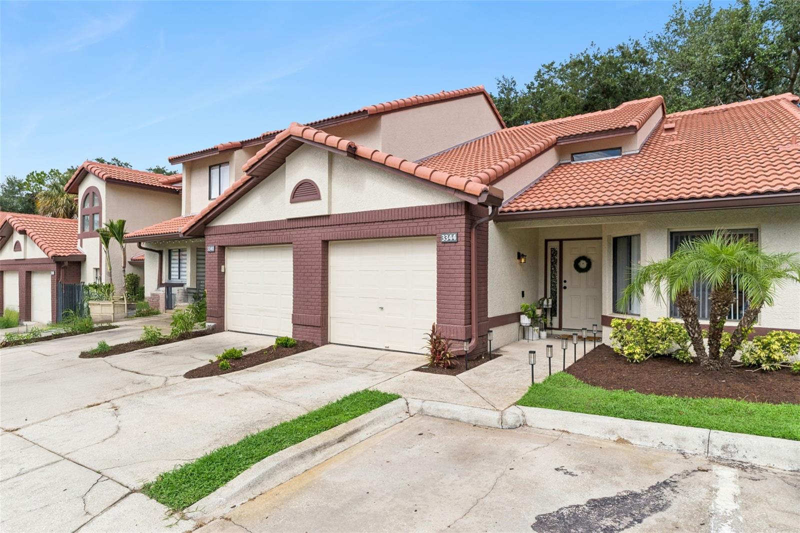 3344 Gray Fox Cv #4 Property Photo 2